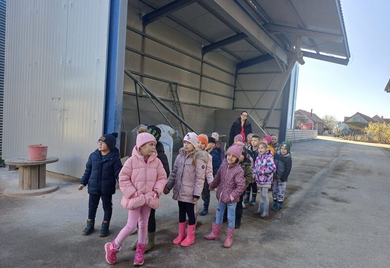 Leptirići u posjeti  OPG-u Prvčić i farmi svinja