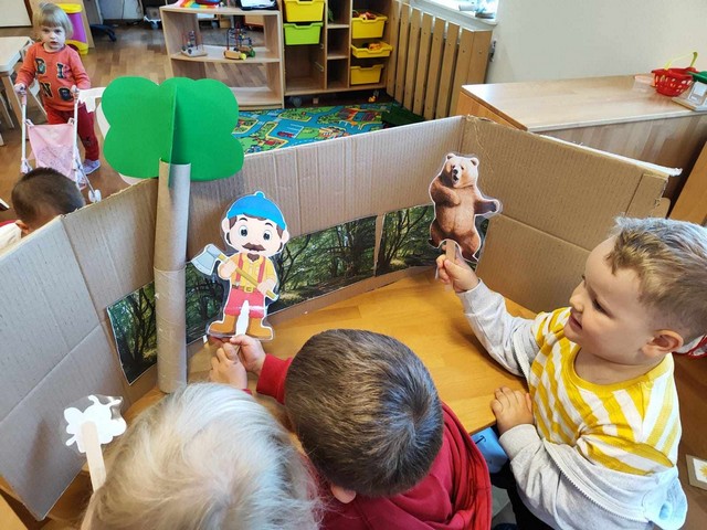 Zvončica i šumske životinje