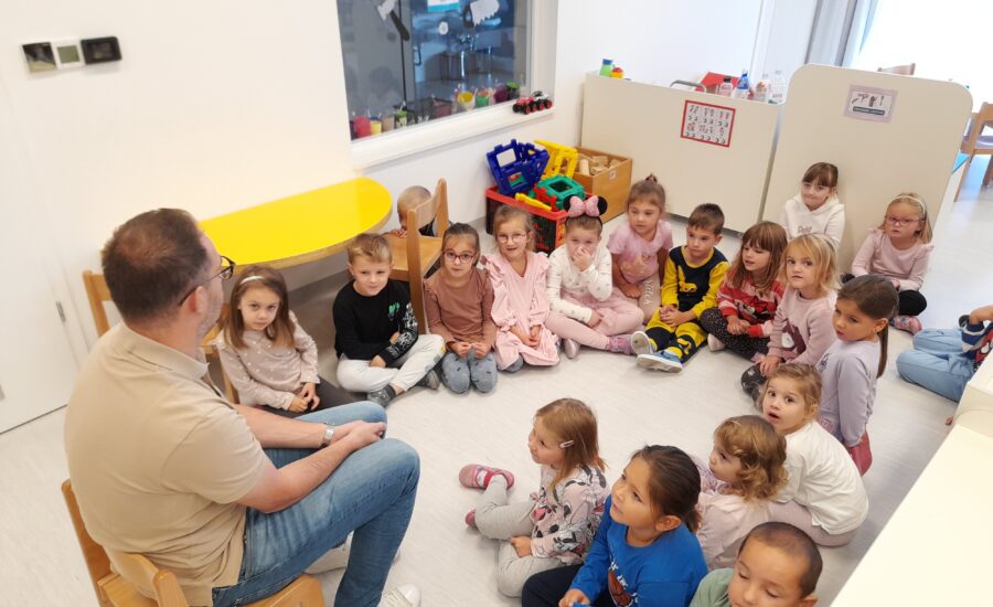 Slavuj među Iskricama – poseban glazbeni dan u našem vrtiću 🎶