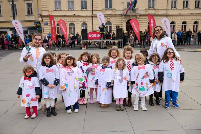 Koprivnički Fašnik – Iskrice zasjale kao Einsteini