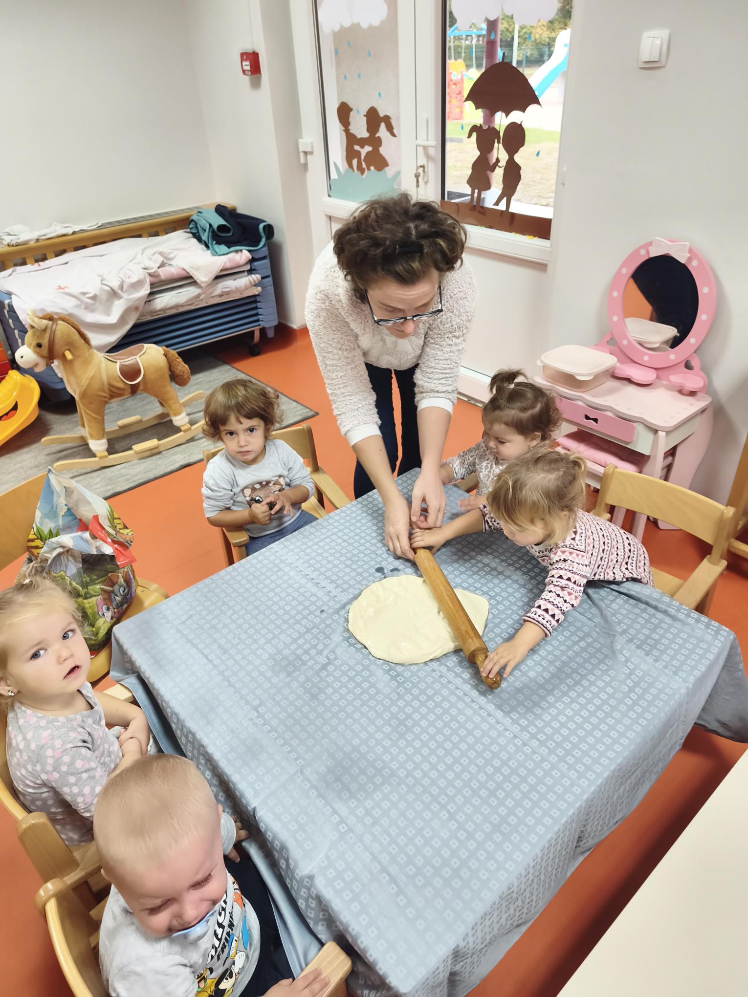 Mirisne štrukle od jabuka u Bubamarama 