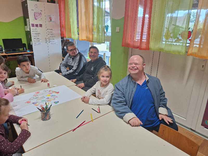 Srcem i igrom do zajedništva – naš veseli susret s Udrugom „Latice”